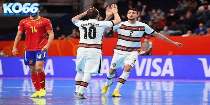 ca-cuoc-futsal-the-gioi-ko66 Biểu đồ biến động tỷ lệ kèo tài xỉu trong một trận đấu futsal quốc tế trực tiếp
